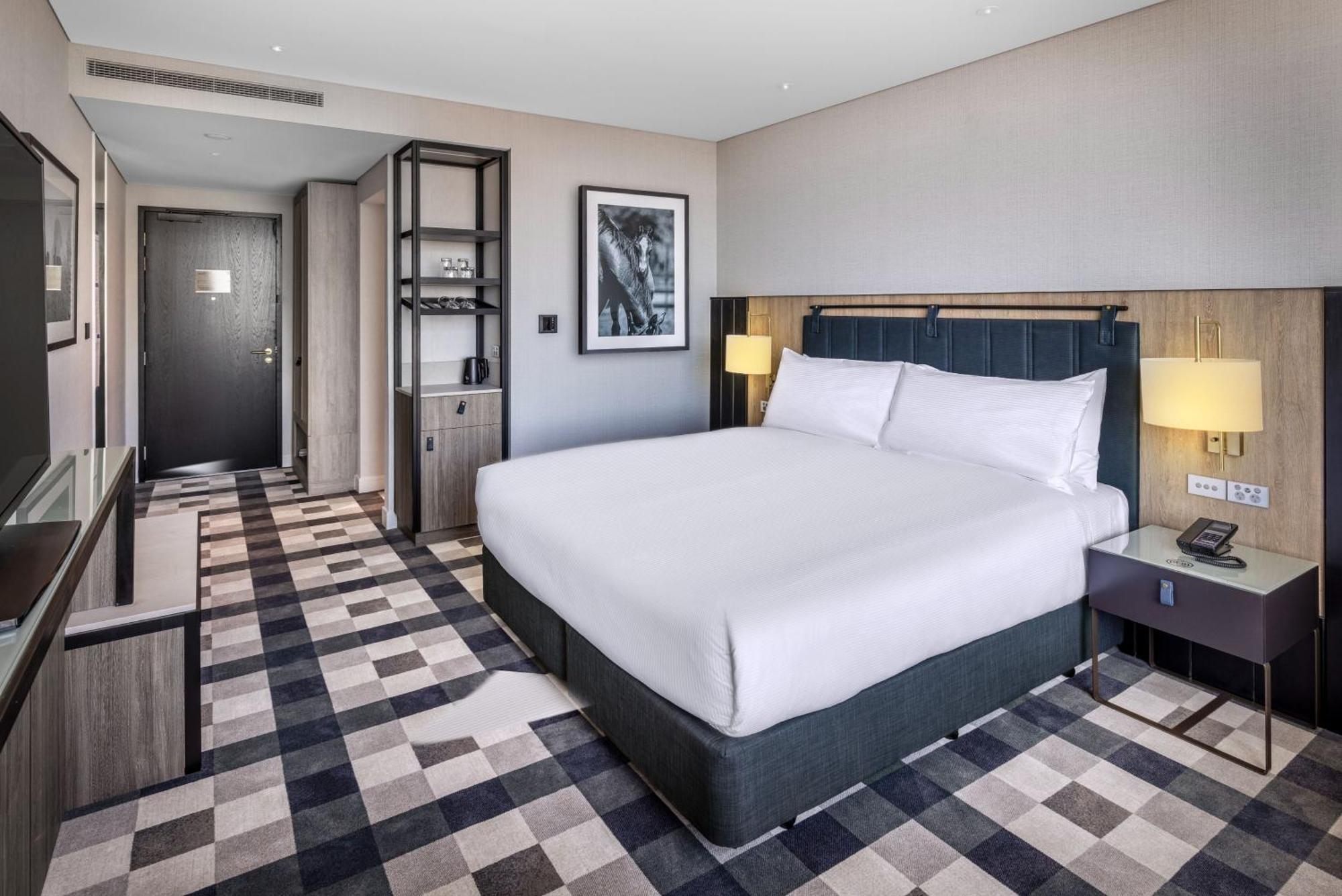 Doubletree By Hilton Auckland Karaka Hotel Exterior foto