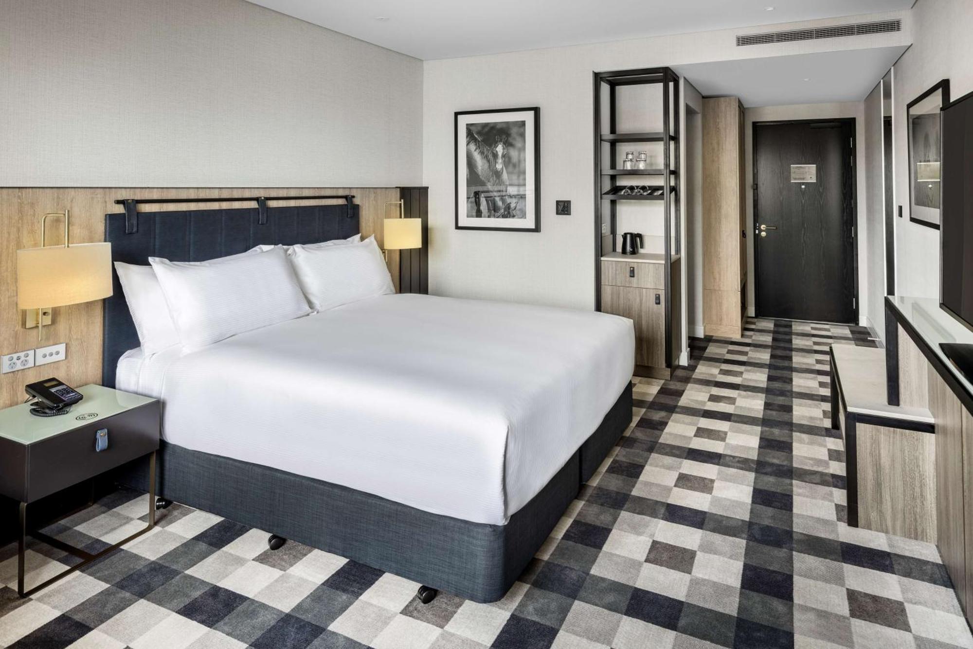 Doubletree By Hilton Auckland Karaka Hotel Exterior foto