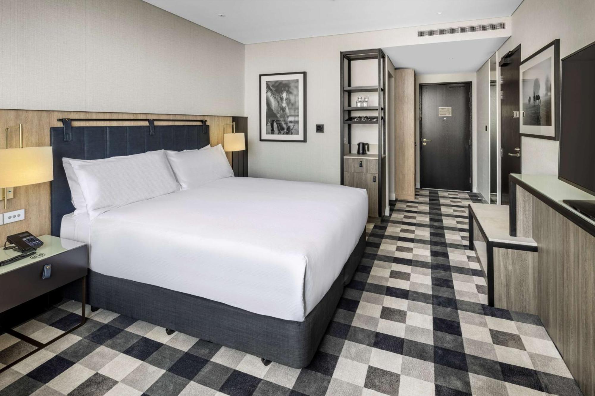 Doubletree By Hilton Auckland Karaka Hotel Exterior foto